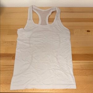 Lululemon Women's White Tank Top size 4